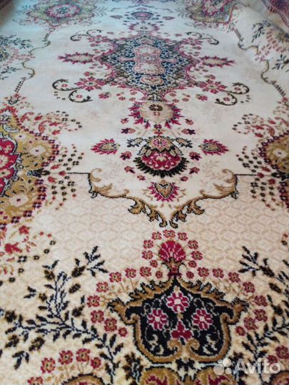 Ковер шерстяной 2 х 3 м. новый винтаж