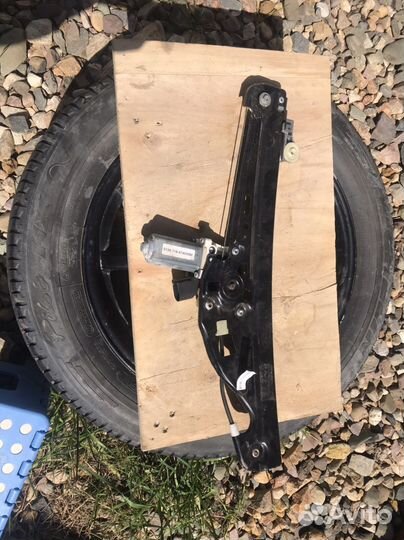 Стеклоподъемник BMW 5 E60 E61 (03-10) задний левый