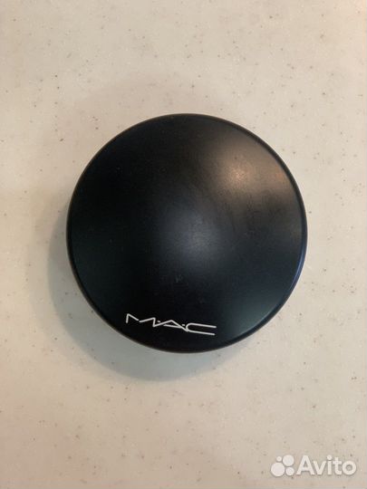 Пудра MAC mineralize medium golden