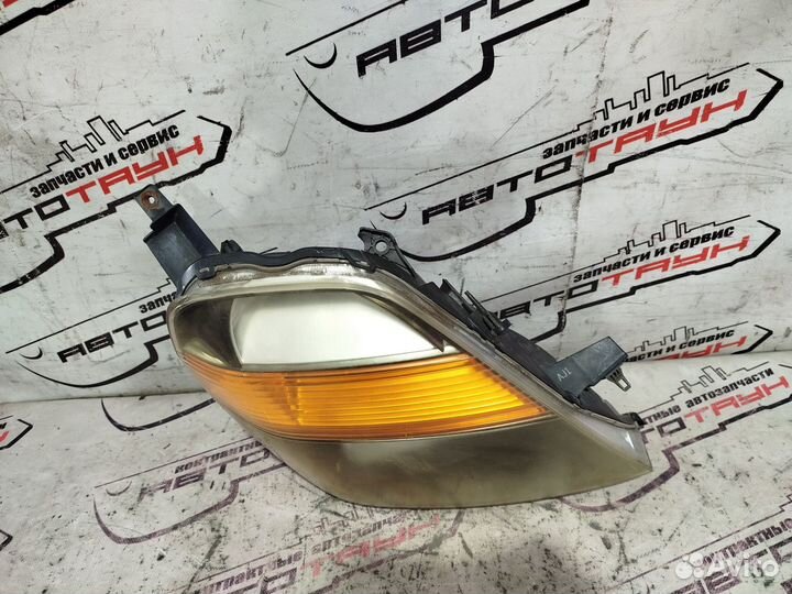 Фара honda stream RN1 RN2 RN3 RN4 RN5 10022363 black xenon желтый ПОВТОРИТЕЛЬ правая 1 модель 33101S