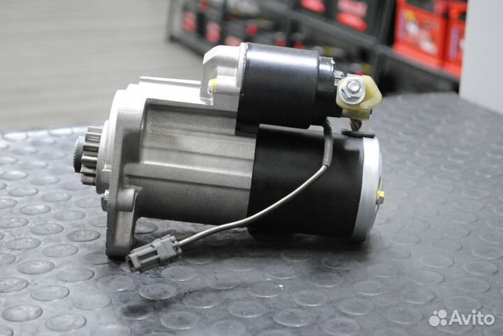 Стартер Nissan X-Trail, Renault Koleos 2.5 автомат