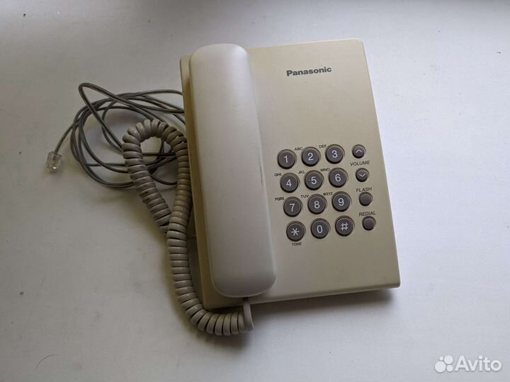 Телефон panasonic