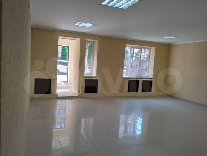 Свободного назначения, 82 м²