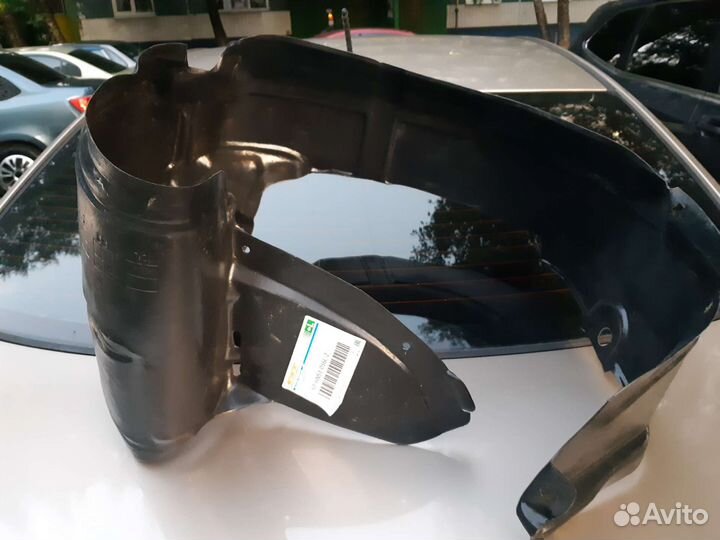 Подкрылок передний левый hyundai solaris 1