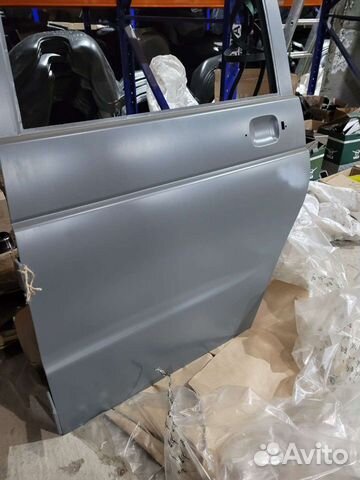 Дверь задняя левая УАЗ patriot