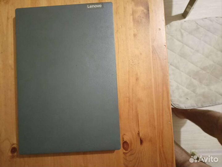 Ноутбук lenovo v15 ada