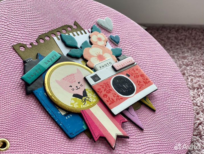 Круглый фотоальбом с черными листами