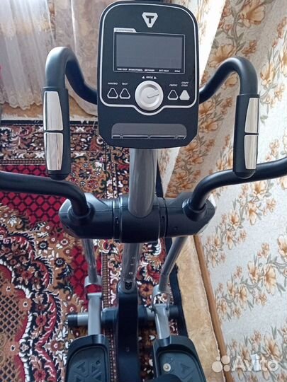 Эллиптический тренажер torneo C-540