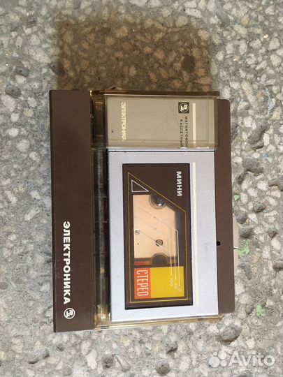 Плеер кассетный