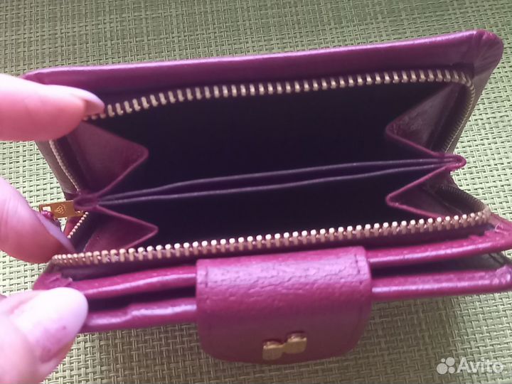 Женские кошельки из кожи