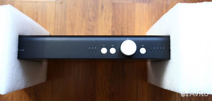 Schiit Freya+ балансный предусилитель