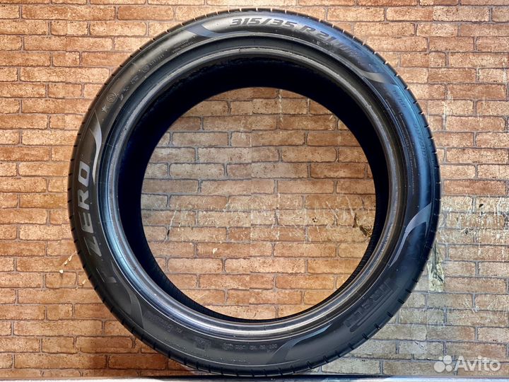 Pirelli P Zero 315/35 R21