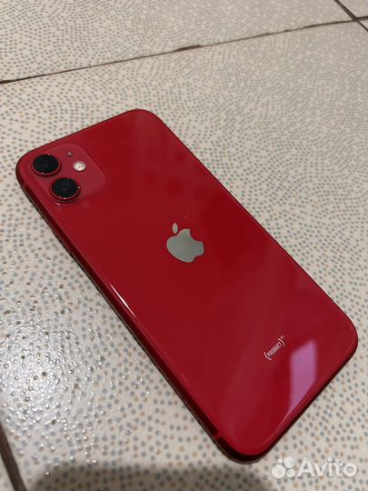 iPhone 11, 64 ГБ