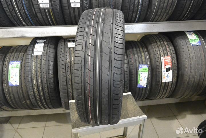 Royal Black Royal Performance 245/45 R20 103W