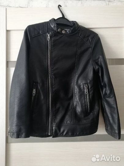 Кожаная куртка zara