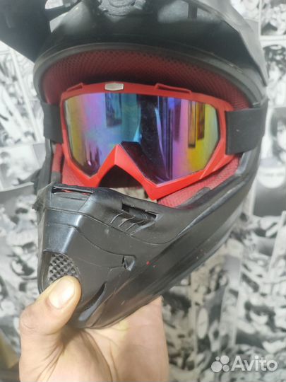 Шлем для мотокросса