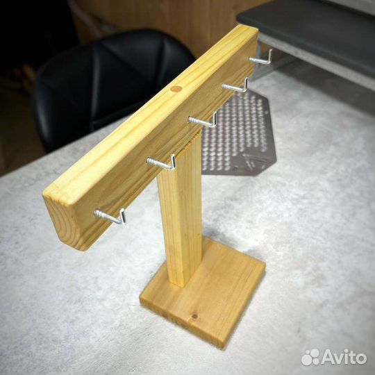 Подставка, вешалка для типс/украшений