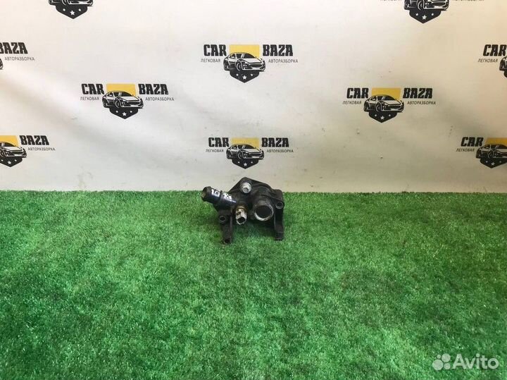 Фланец двигателя системы охлаждения Ford Fiesta