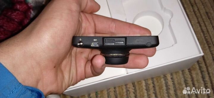 Обсолютно новый видеорегистратор navitel dr500