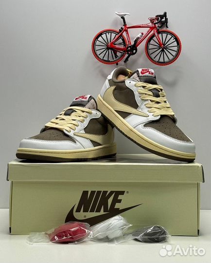 Кроссовки Nike Air Jordan 1 Low x Travis Scott
