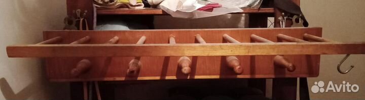 Вешалка настенная деревянная в прихожую