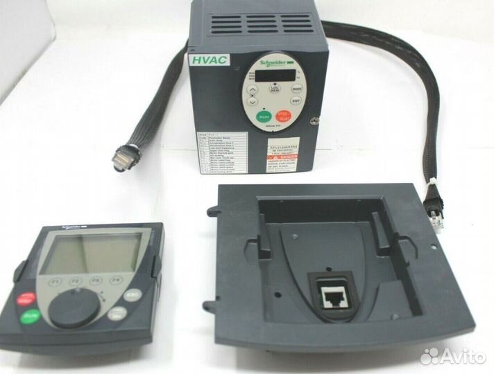 Преобразователь Schneider Electric ATV212HU15N4