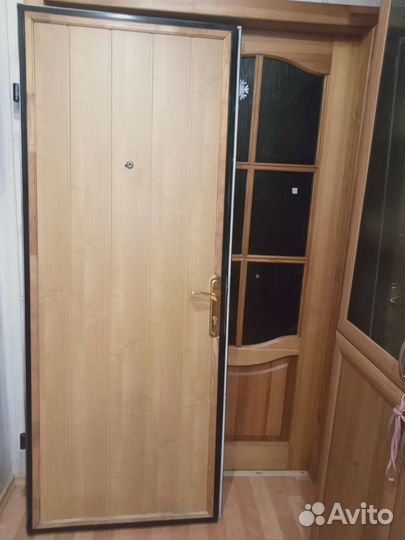 Дверь входная металлическая