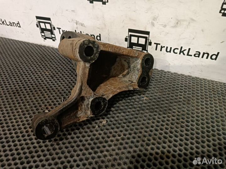 Кронштейн двигателя задний правый Man Tgx