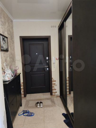 2-к. квартира, 75 м², 3/10 эт.