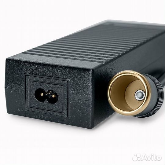 Преобразователь напряжения (сетевой адаптер) 220/1