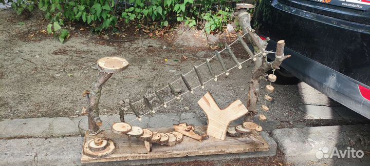 Игровой стенд для попугая