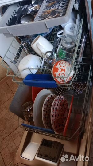 Посудомоечная машина Bosch 45, Германия, 3 этажа