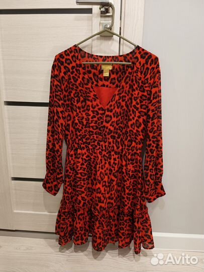 Платье женское