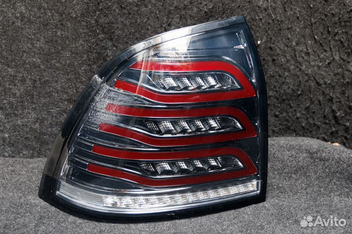 Задние фонари priora AMG (темные)