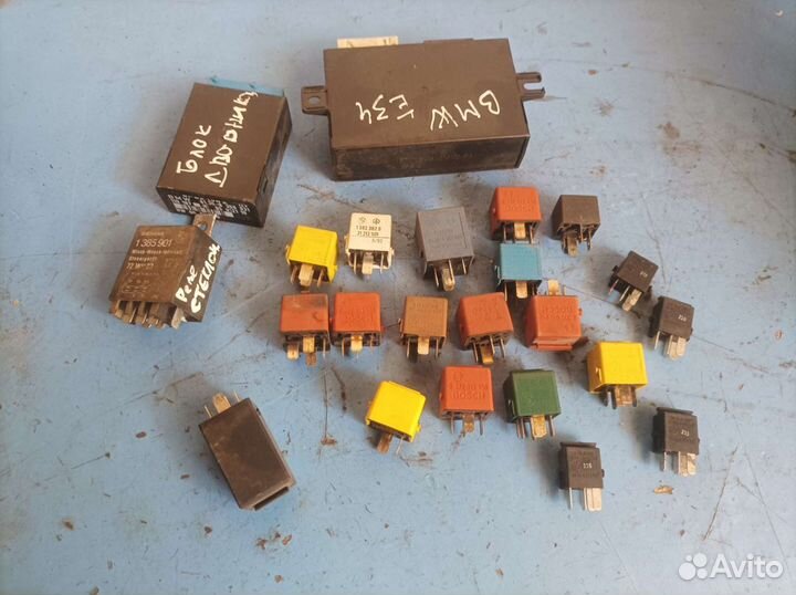 Реле на BMW e34 универсал в ассортименте