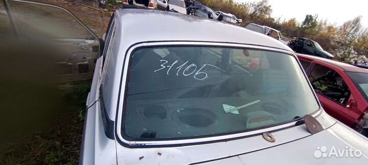 Заднее стекло волга 31105