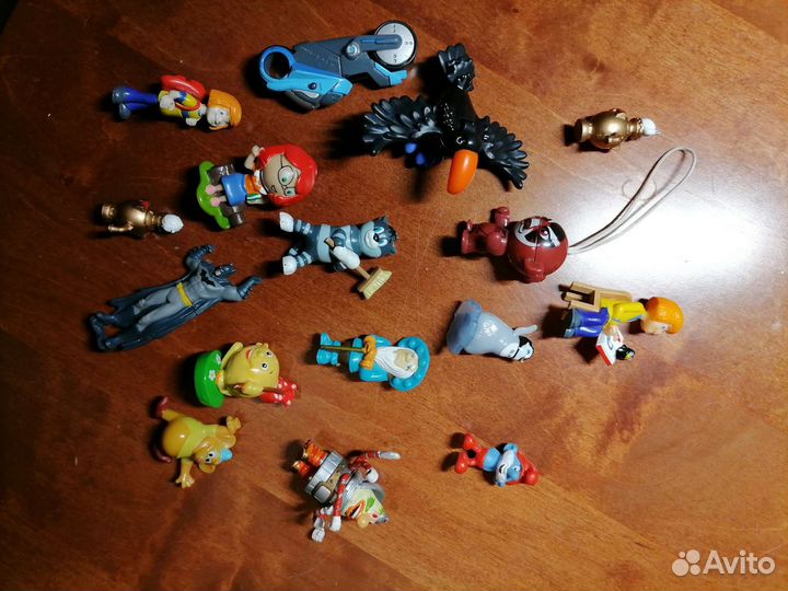 Фигурки из киндер сюрпризов