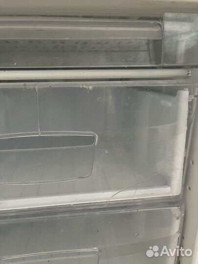 Холодильник бу indesit