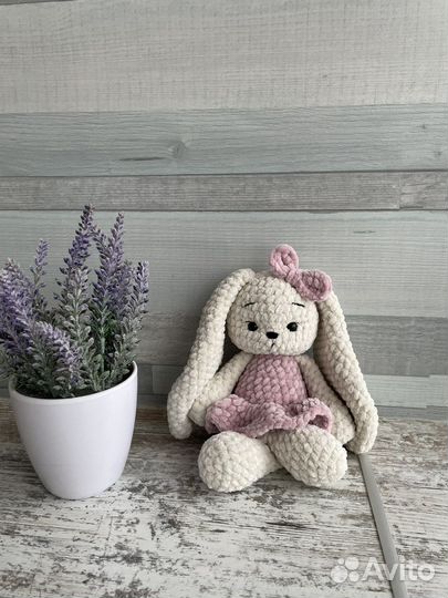 Плюшевые игрушки зайки