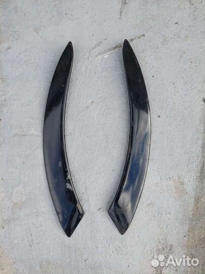 Молдинг задней двери субару sf5