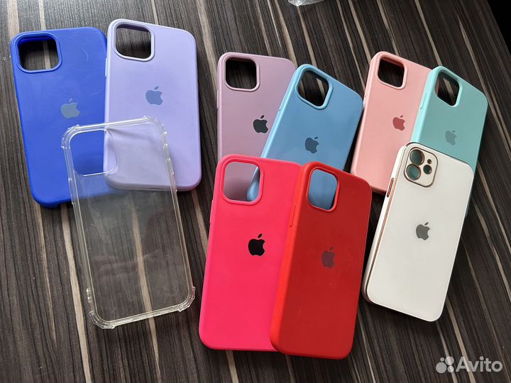 Чехол на iPhone 12