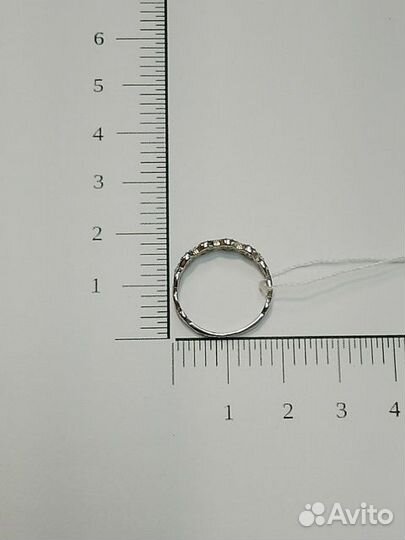 Золотое кольцо с камнем 16р