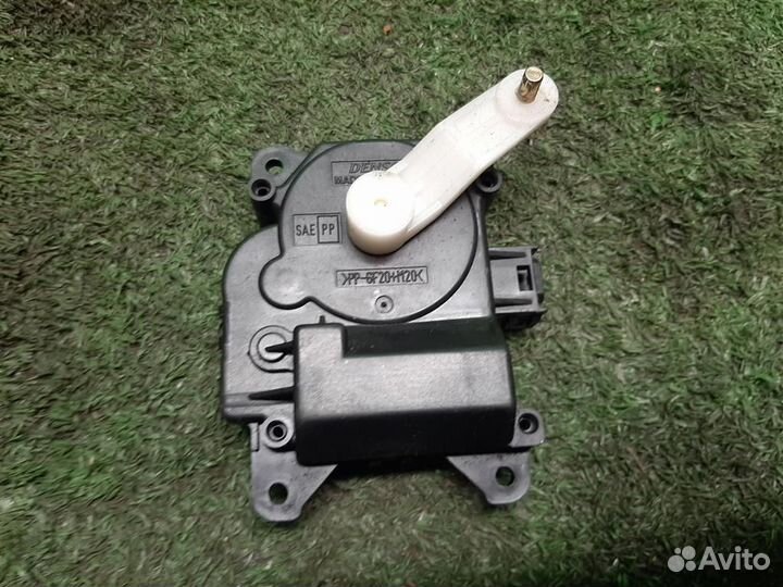 Моторчик заслонки печки Lexus RX300 (MCU35) 2004