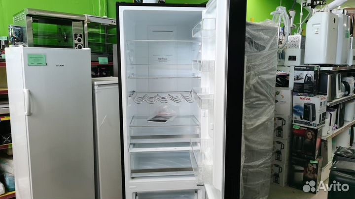 Холодильник с морозильником dexp RF-CN350DMG/S