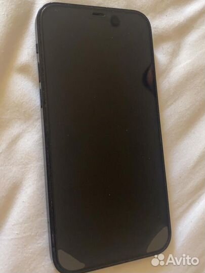 iPhone 12, 64 ГБ