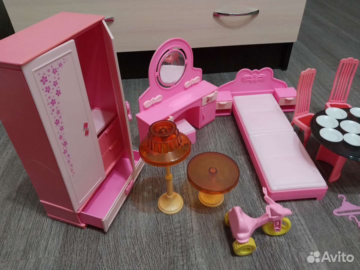 Мебель для Барби