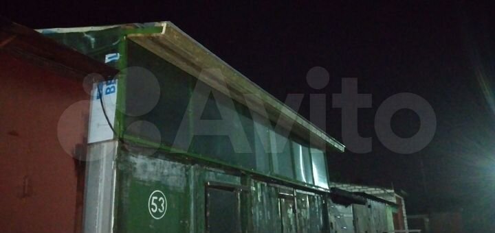 Гараж, > 30 м²