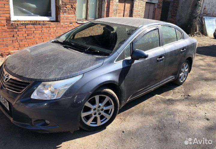 Toyota Avensis T27 2010 г по запчастям