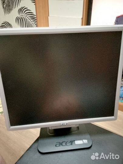 Монитор Acer 19