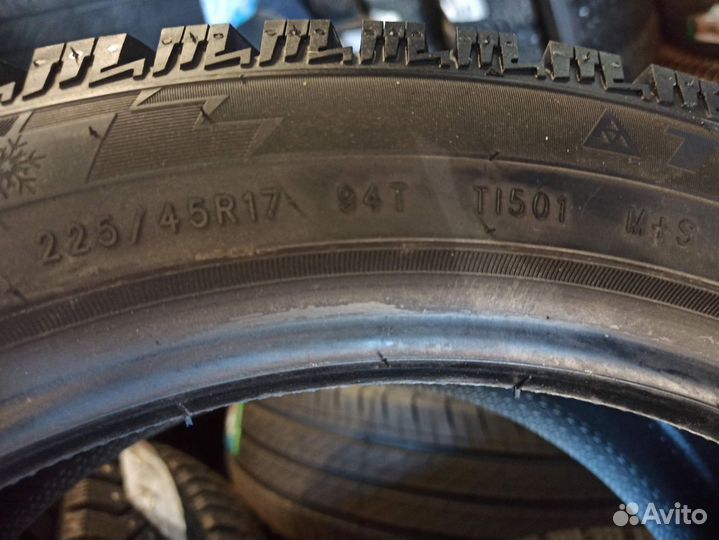 Triangle IcelynX TI501 225/45 R17 94T